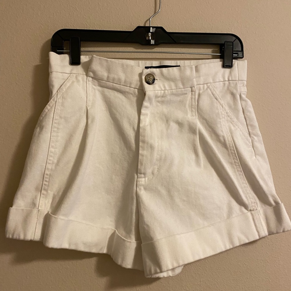 White denim Zara shorts